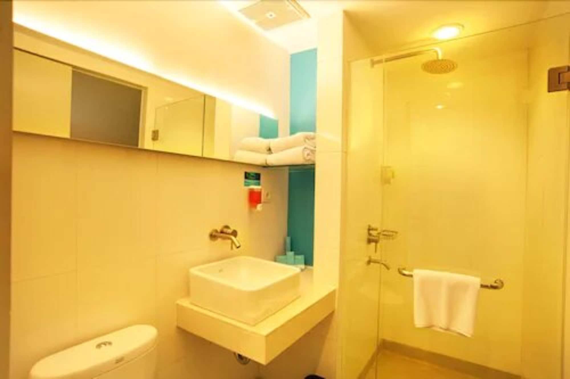 מטאראם Idoop Hotel By Prasanthi מראה חיצוני תמונה