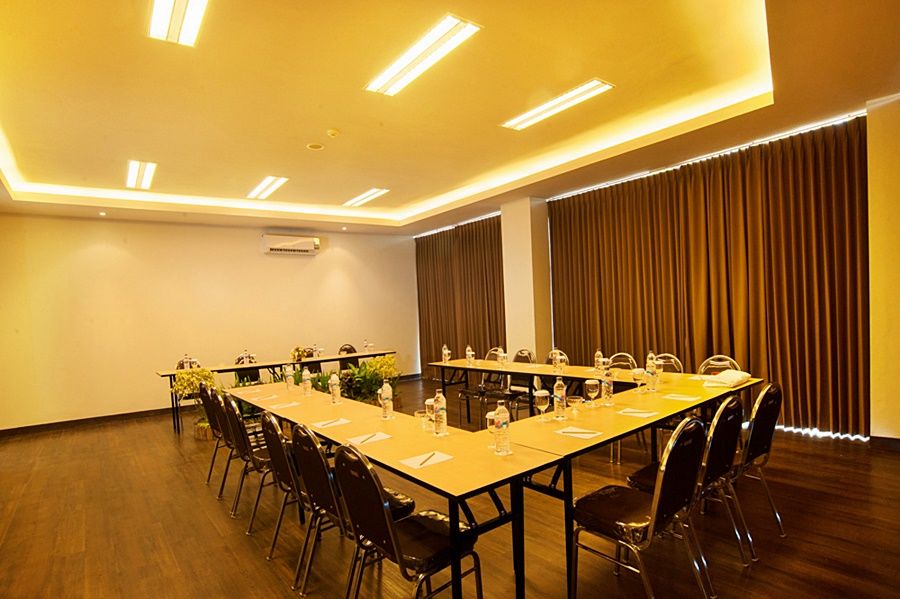 מטאראם Idoop Hotel By Prasanthi מראה חיצוני תמונה